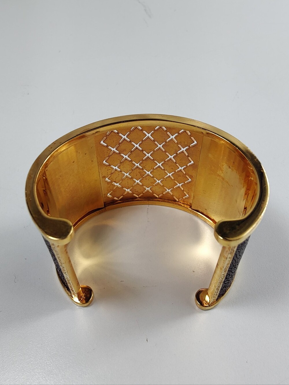Rebecca Italy Wide Gold Tone Brown Textured Cuff Bracelet Designer Statement - Picture 8 of 14
